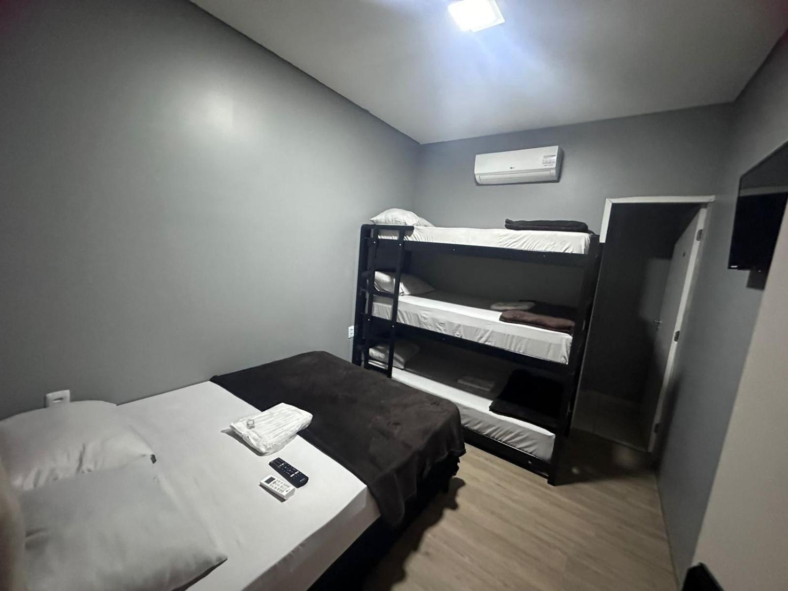 On Park Hotel E Estacionamento Traslado 과룰류스 외부 사진
