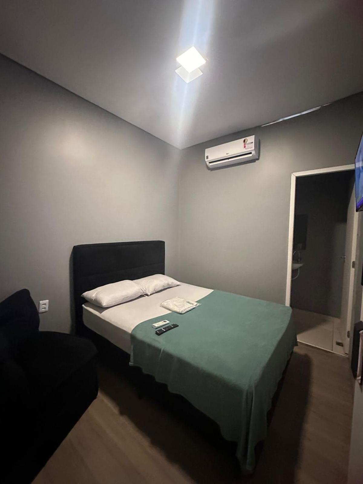 On Park Hotel E Estacionamento Traslado 과룰류스 외부 사진
